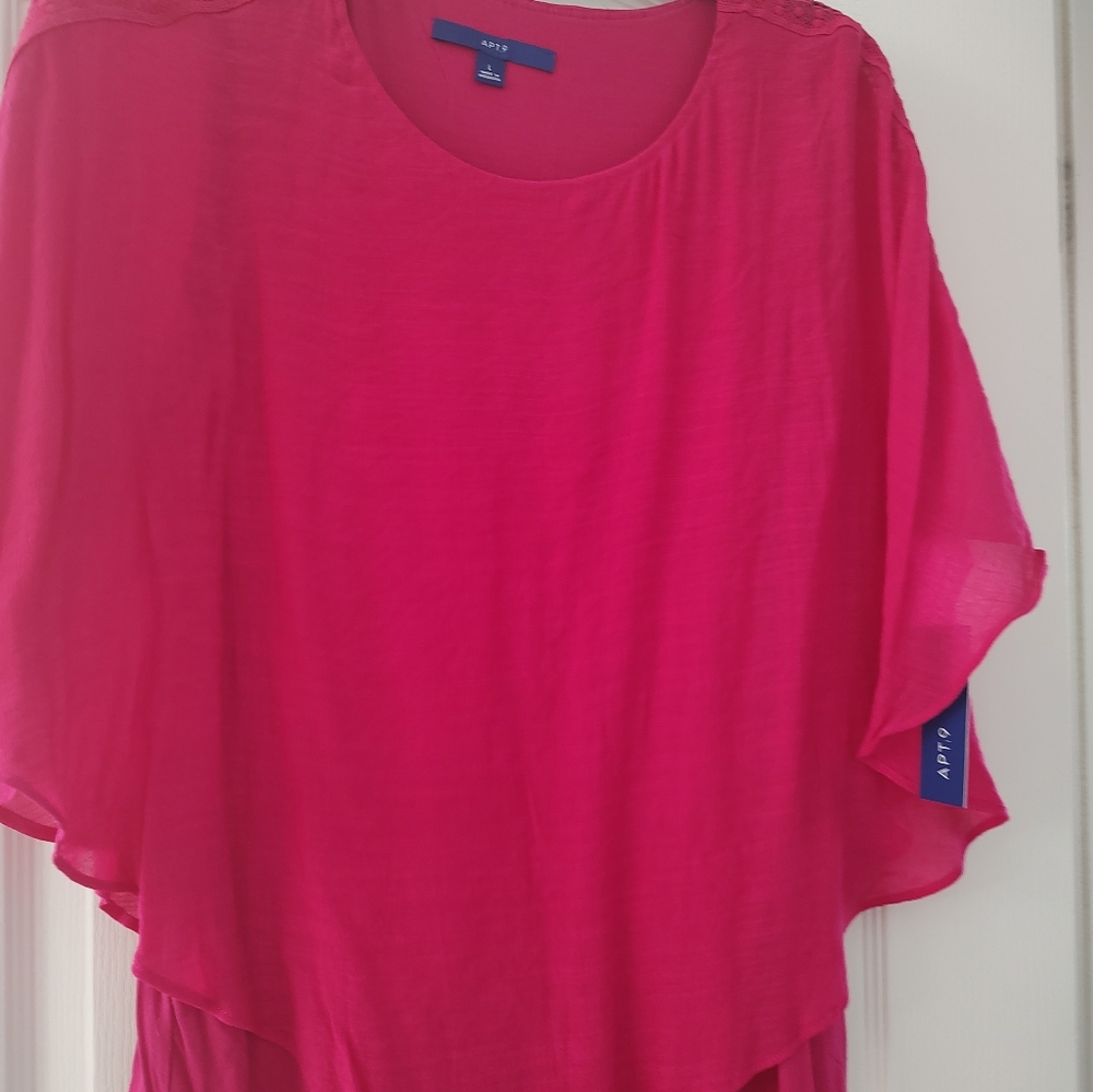 Apt. 9  beautiful hot pink blouse with embroidery detail